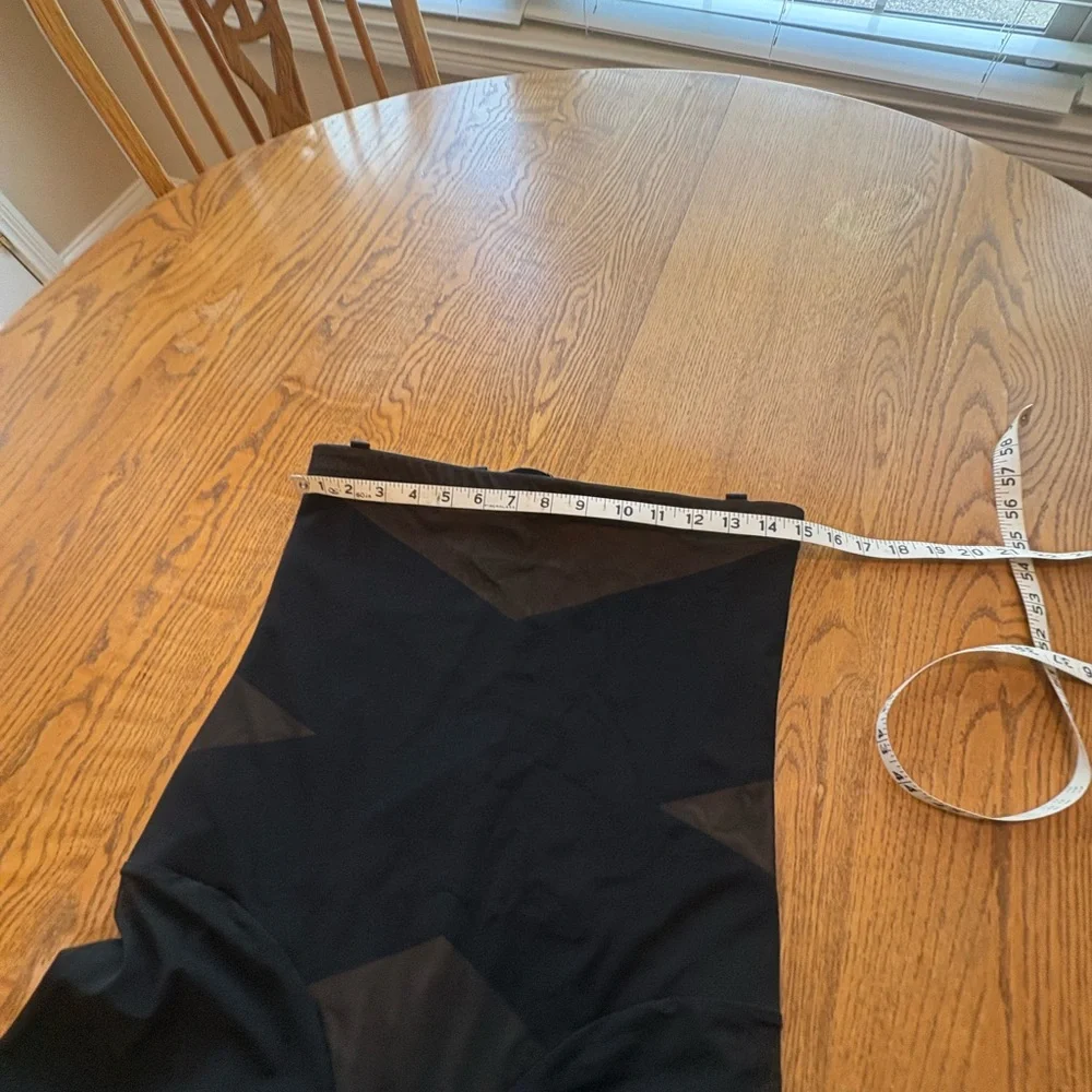 HoneyLove SuperPower Short size 1X Black Shaper EUC - Picture 5 of 11